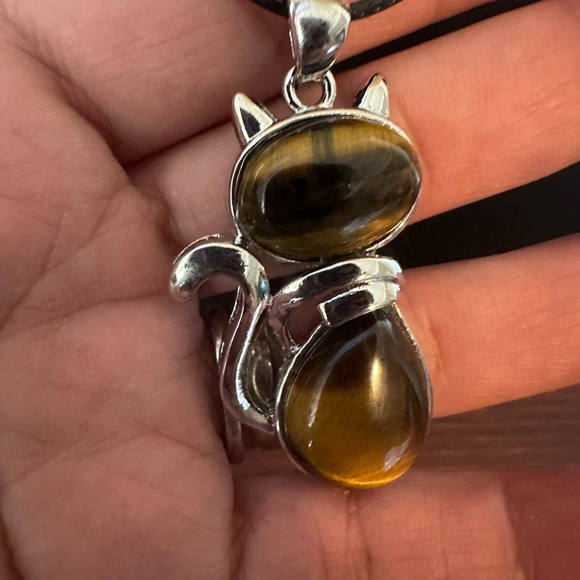 Charms - Picture 10 of 11